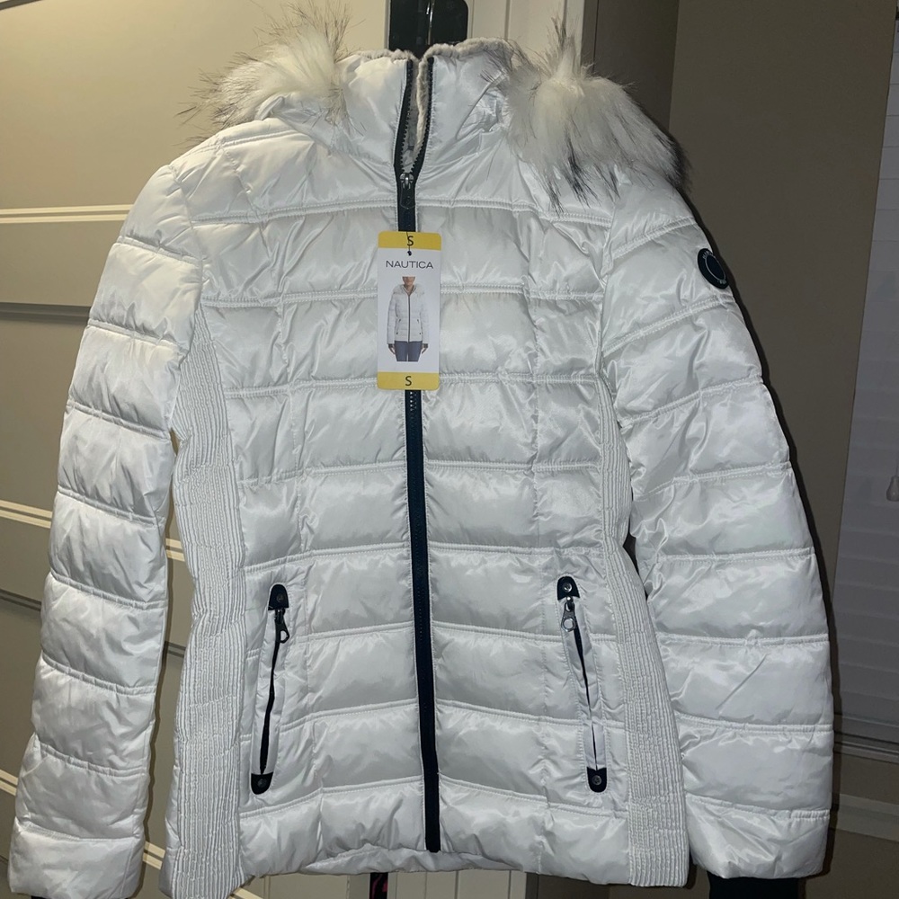 Nautica Women’s Midweight Puffer Jacket